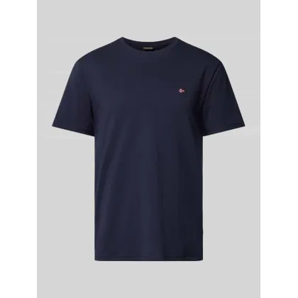 Zdjęcie T-shirt z wyhaftowanym logo