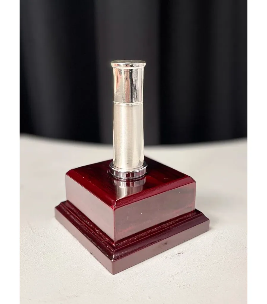 obrazek 1 Figurka w kształcie naboju