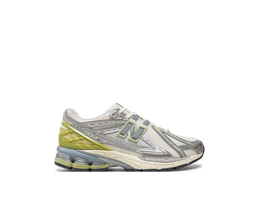 obrazek 1 New Balance Sneakersy M1906REM Szary