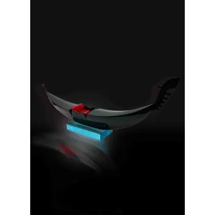 Zdjęcie Elegancka rzeźba gondoli weneckiej ze szkła Murano