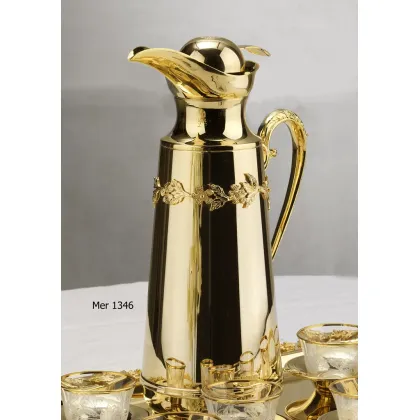 Zdjęcie Termos z pozłacanego brązu