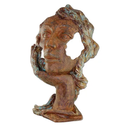 Zdjęcie Luksusowa rzeźba zamyślonej kobiety