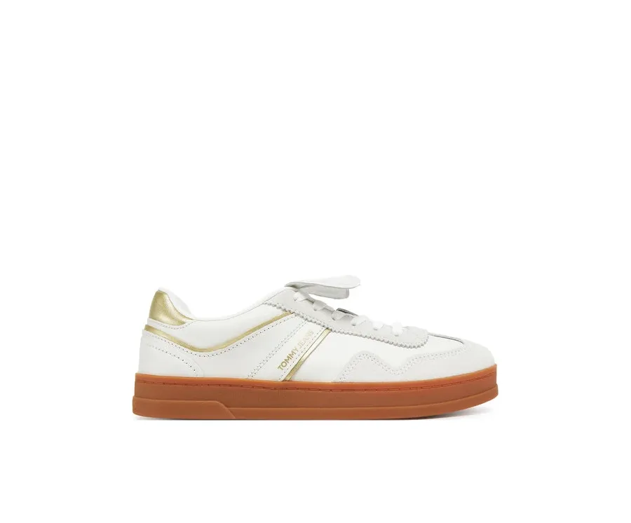 obrazek 1 Tommy Jeans Sneakersy The Greenwich Flap EN0EN02715 Biały