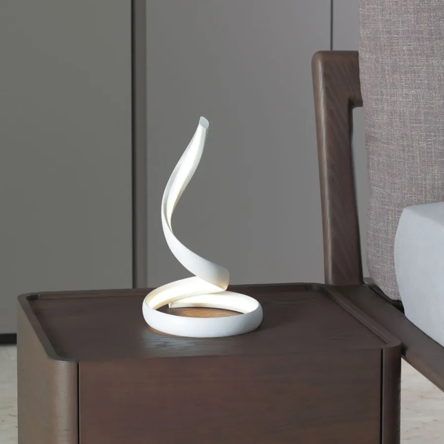obrazek 2 Stylowa lampa Flame na biurko lub stolik