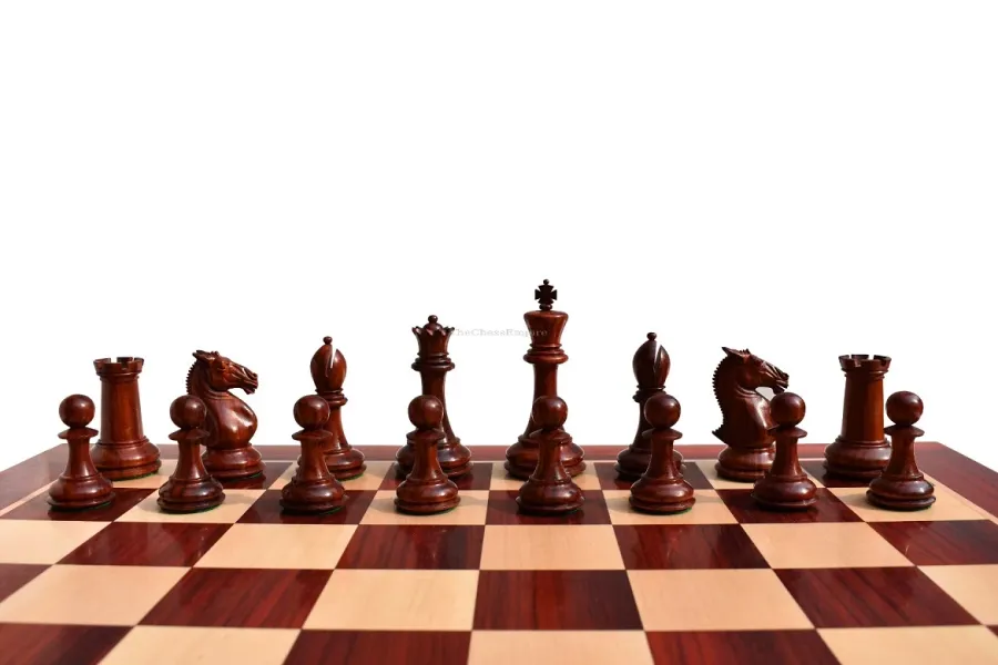 obrazek 6 Stylowe ręcznie rzeźbione figury do gry w szachy - The Chess Empire