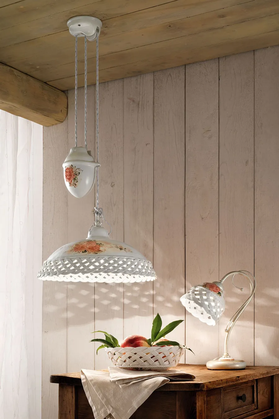 obrazek 2 Piękna włoska lampa wisząca Verona w stylu klasycznym