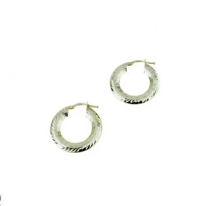 Zdjęcie Stylowe kolczyki włoskiego producenta 15 mm