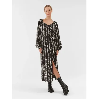 Zdjęcie Vero Moda Sukienka codzienna Cevi 10294132 Czarny Regular Fit