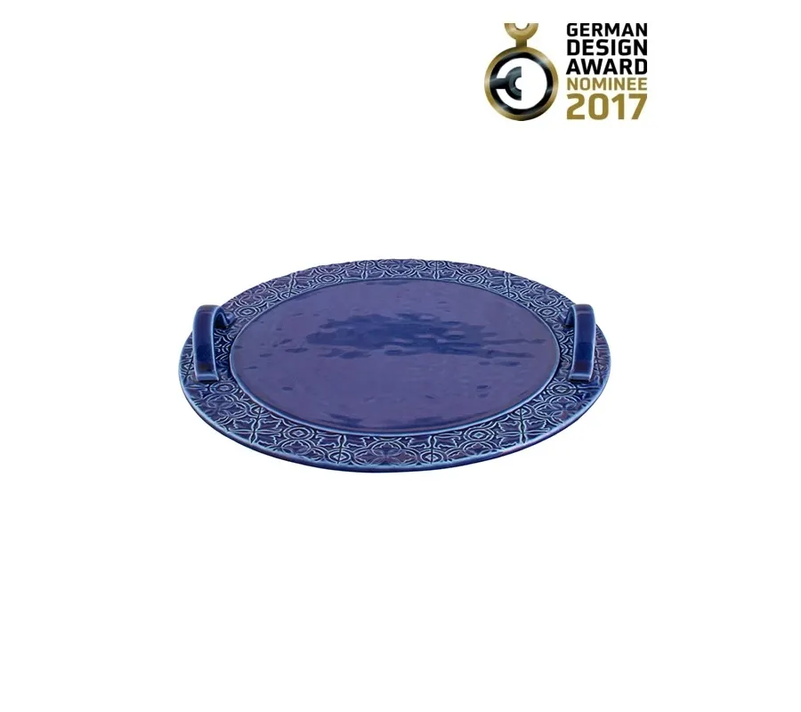 obrazek 1 Wiejska taca ceramiczna w kolorze niebieskim z uchwytami - Bordallo Pinheiro
