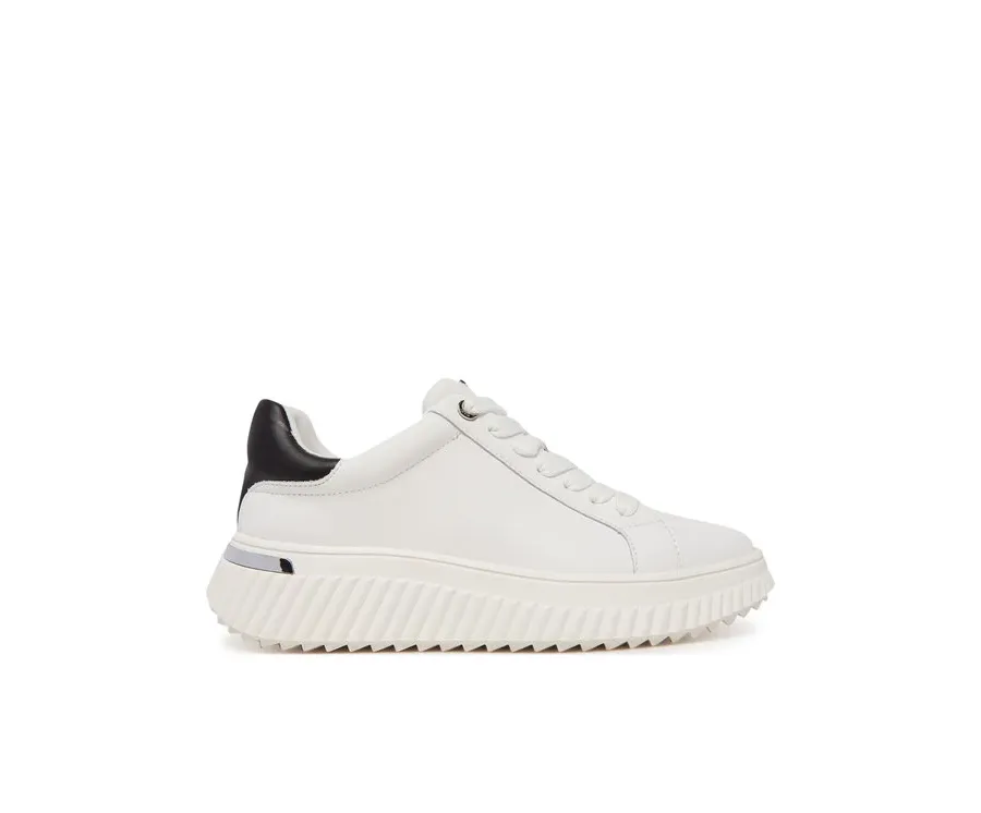 obrazek 1 DKNY Sneakersy Lobeco K1530142 Biały