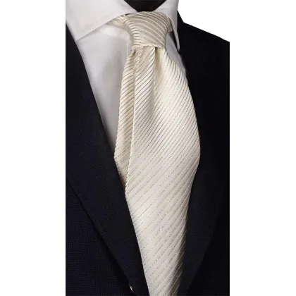 Zdjęcie Jedwabny, jasny krawat z dodatkiem błysku