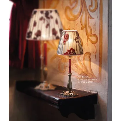 Picture Beautiful, stylish brass table lamp with an original design - Il Paralume Marina