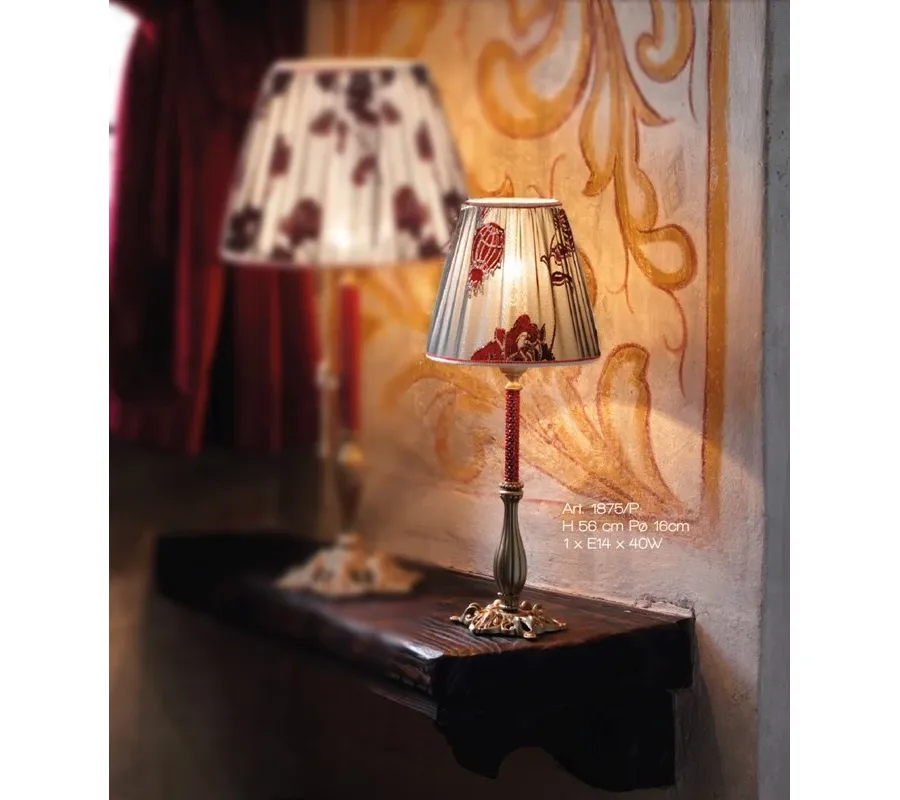 obrazek 1 Piękna stylowa lampa stołowa z mosiądzu o oryginalnym designie - Il Paralume Marina