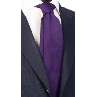 Picture A chic tie in shades of dark purple