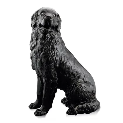 Zdjęcie Duża figura psa czarnego i białego