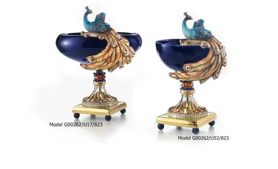 obrazek 1 Oryginalna ceramika - donice z ceramicznymi pawiami