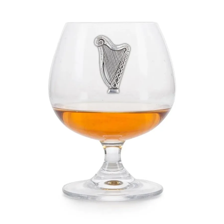obrazek 1 Kieliszek do brandy zdobiony emblematem z irlandzką harfą – prezent na wyjątkową okazję