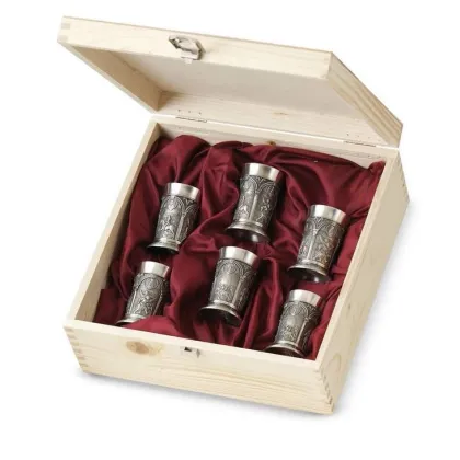 Zdjęcie Komplet 6 kieliszków do wódki w drewnianym pudełku