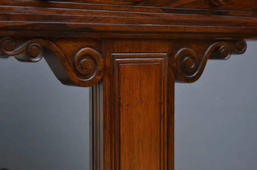 obrazek 5 Elegancki stół biblioteczny, regencyjny o niewielkich proporcjach, z atrakcyjnym blatem z drzewa różanego - antyk
