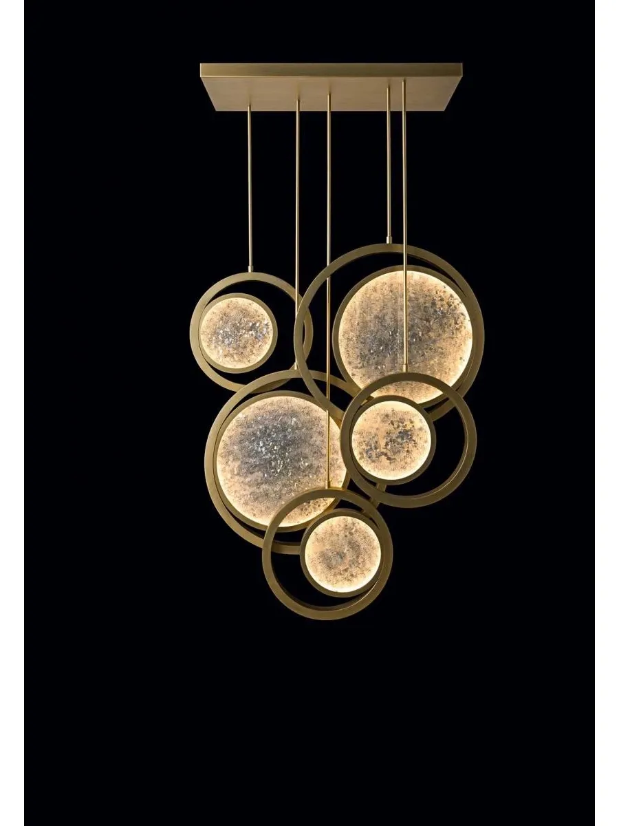 obrazek 1 Ekskluzywna lampa wisząca Moon Lighting z Włoch