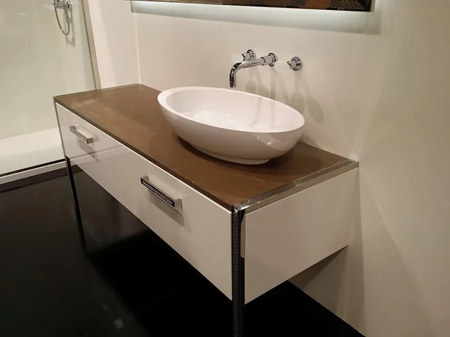 obrazek 4 Prysznic zewnętrzny (bez flexu i prysznica) z głowicą ceramiczną - Officina Nicolazzi