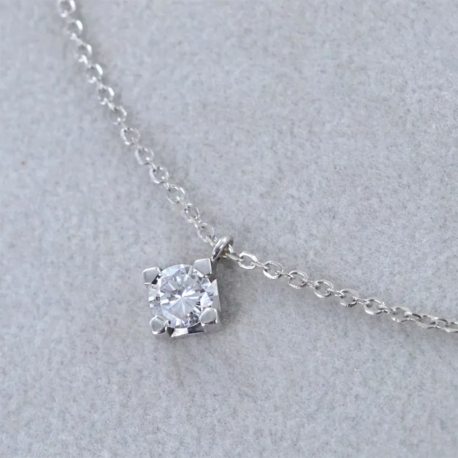 obrazek 5 Piękny włoski naszyjnik z diamentową zawieszką