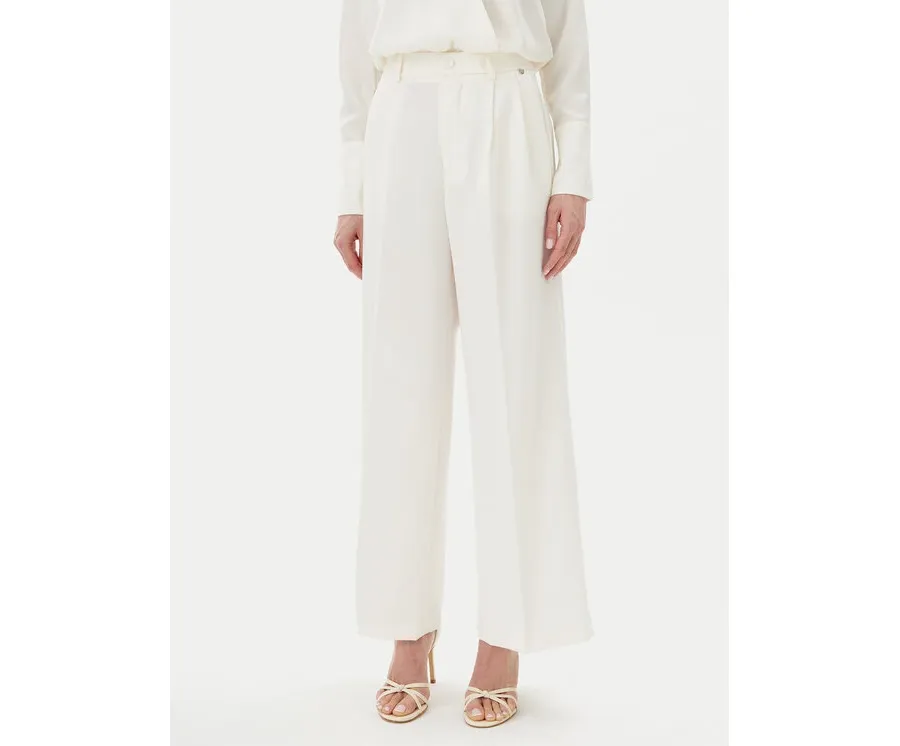 obrazek 1 Rinascimento Spodnie palazzo CFC0123671003 Écru Regular Fit