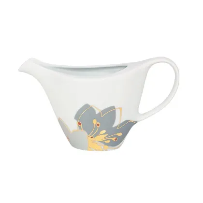 Zdjęcie Stylowa sosjerka wykonana z porcelany