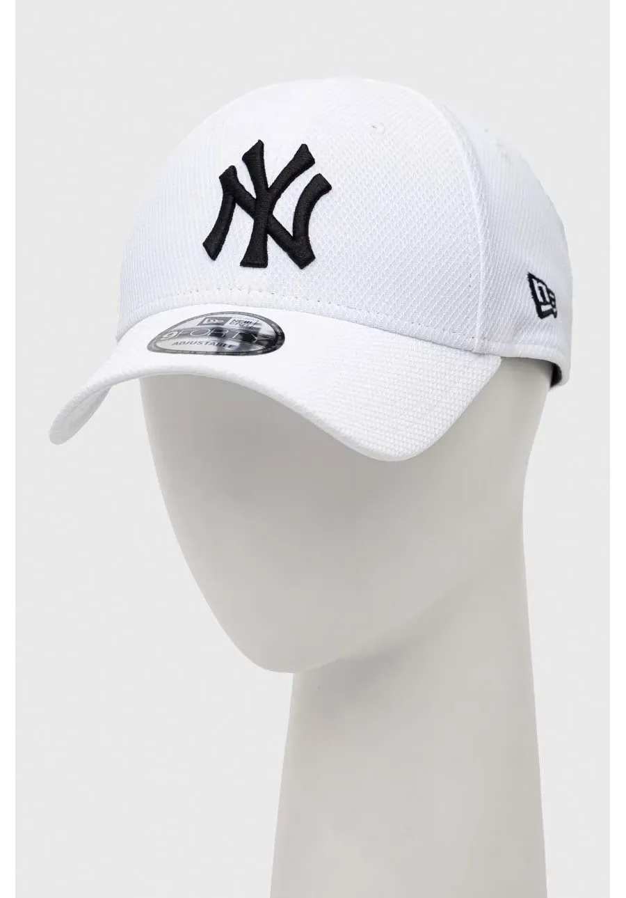 obrazek 1 New Era czapka z daszkiem kolor biały wzorzysta NEW YORK YANKEES
