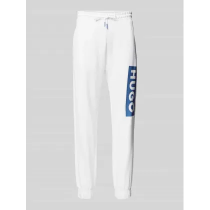 Zdjęcie Spodnie dresowe o kroju regular fit z nadrukiem z logo model ‘Nuram’