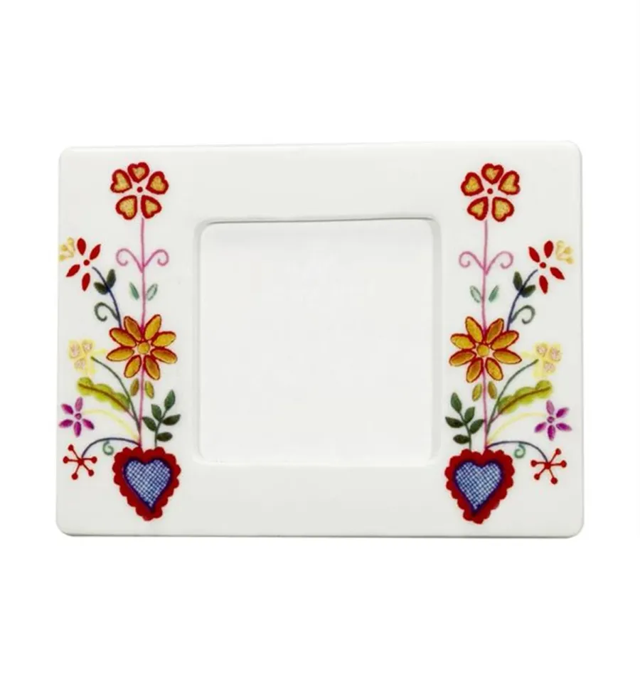 obrazek 1 Duża kwadratowa ramka na zdjęcia wykonana z porcelany z kolekcji Vila Verde - Vista Alegre