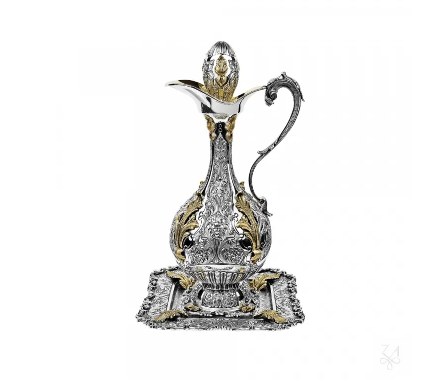 picture 1 Richly decorated silver wine bottle with tray - Zaramella Argenti