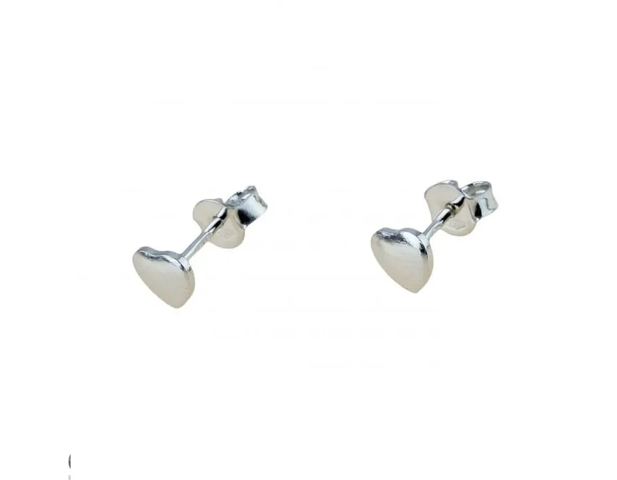 obrazek 1 Prestiżowe kolczyki serca o wymiarach 8x8mm.