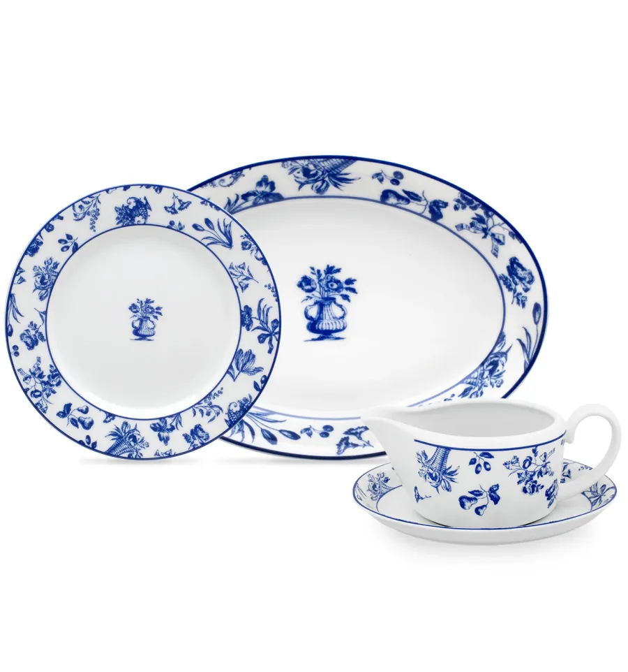 picture 1 A large porcelain Chintz Azul dinner set - Vista Alegre