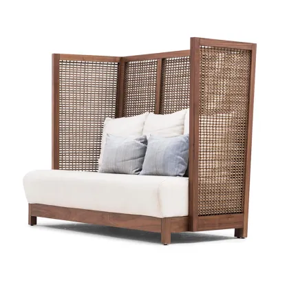 Zdjęcie Niesamowita rattanowa kanapa do salonu firmy Kenneth Cobonpue