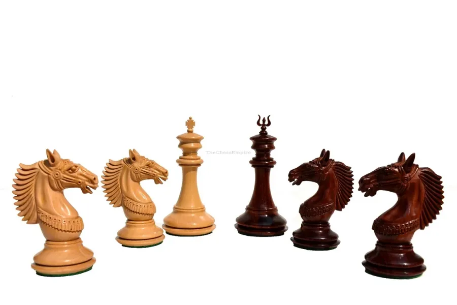 obrazek 5 Szachy z serii Rudra, wykonane z drewna bukszpanowego i padauk - The Chess Empire