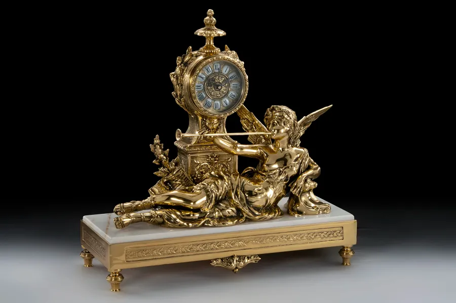 picture 1 Exclusive bronze clock