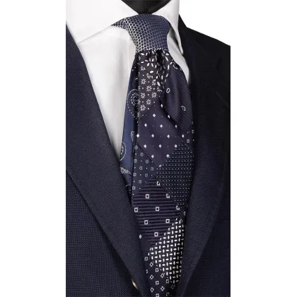 Zdjęcie Wyjątkowy, patchworkowy krawat w mozaikę