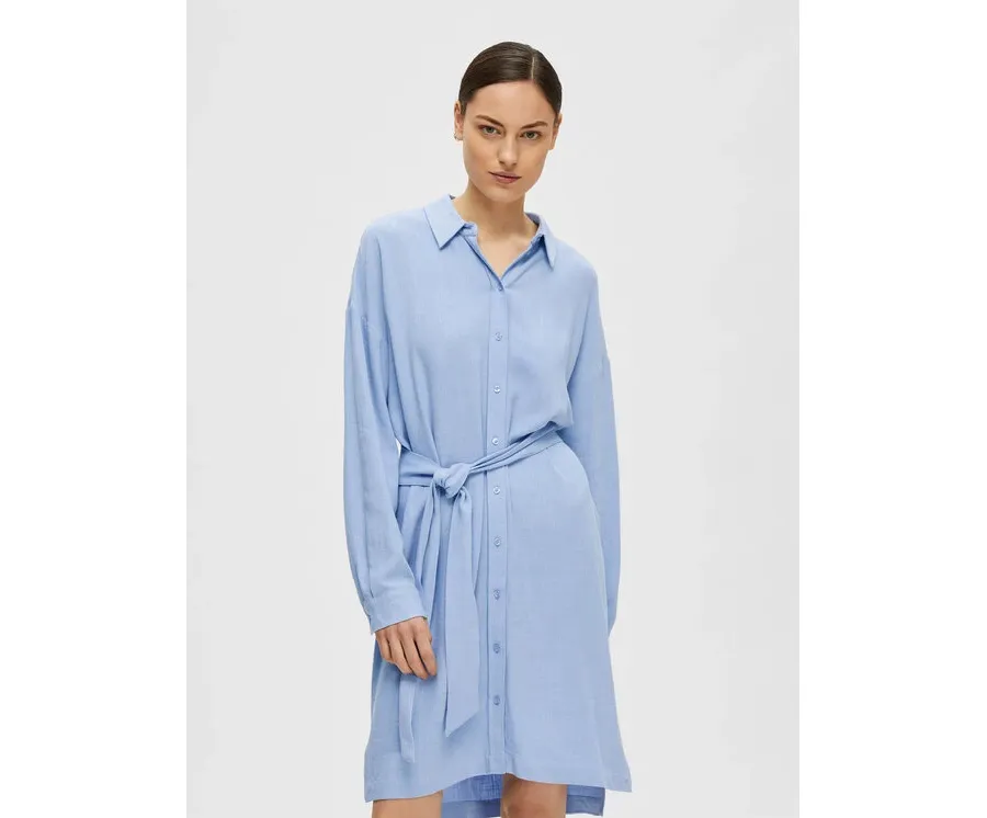 obrazek 1 Selected Femme Sukienka koszulowa 16089666 Niebieski Relaxed Fit