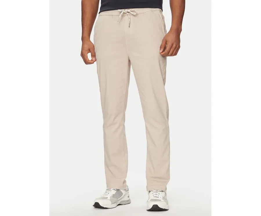 obrazek 1 Pepe Jeans Spodnie dresowe Gymdigo Pull On Pant PM211692 Beżowy Regular Fit