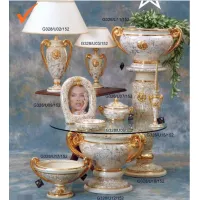 Zdjęcie Elegancka ceramiczna lampa