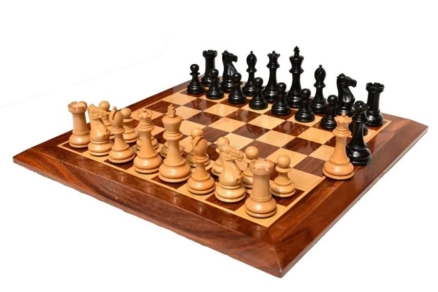 obrazek 1 Efektownie wyprodukowany pakiet do gry w szachy - The Chess Empire
