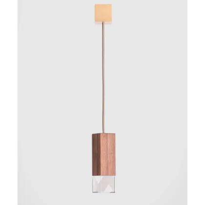 Zdjęcie Zjawiskowa lampa wisząca wykonana ręcznie z litego drewna