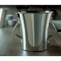 Picture Perfect champagne bucket made of silver brass