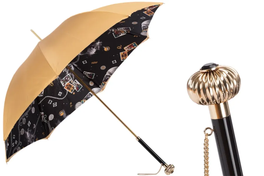 obrazek 1 Piękny parasol damski w kolorze miodowym z rączką wysadzaną klejnotami - Pasotti