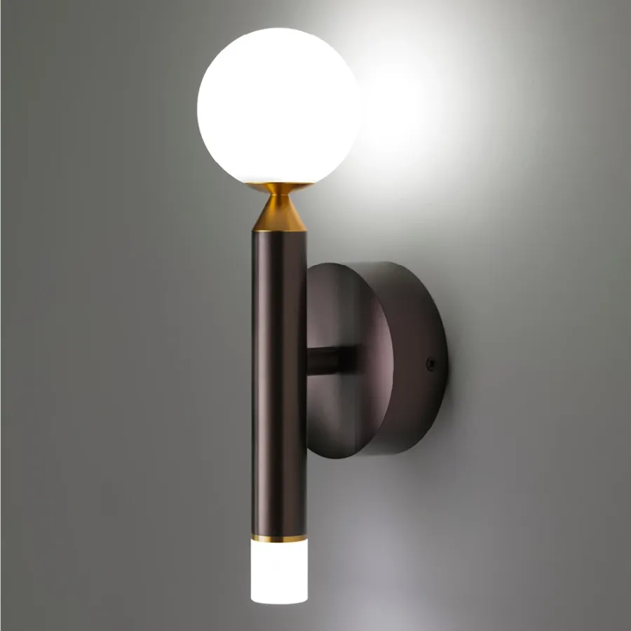obrazek 1 Fantastyczna lampa ścienna, kinkiet z kolekcji Seventy