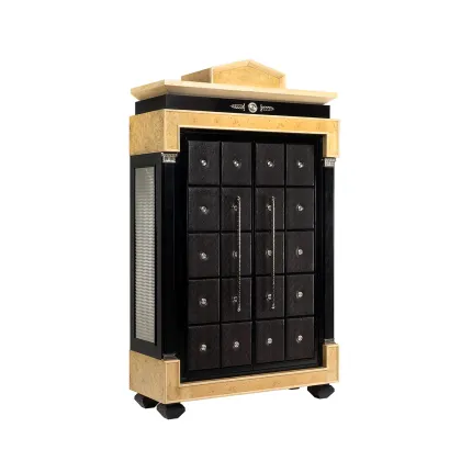 Zdjęcie Luksusowy kredens LEONID na stylowe salony - Collecion Alexandra