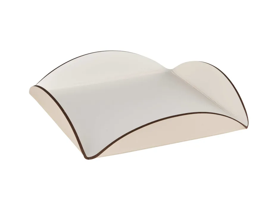 obrazek 1 Biała podkładka na stół 25x25xH2,5 cm z naturalnej skóry