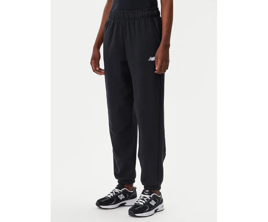 obrazek 1 New Balance Spodnie dresowe Essentials WP41500 Czarny Relaxed Fit