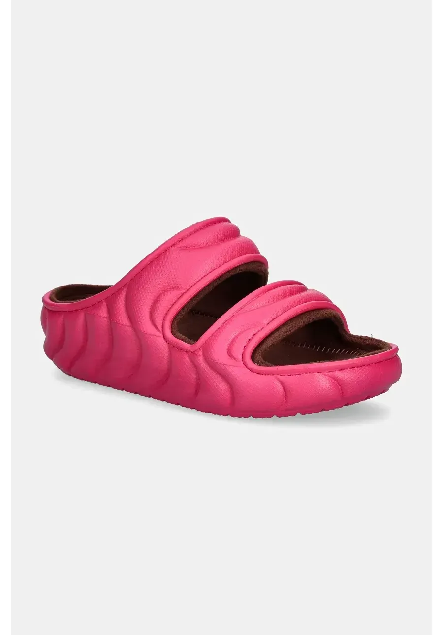 obrazek 1 Crocs kapcie Classic Cozzy Overpuff Sandal kolor różowy 210074